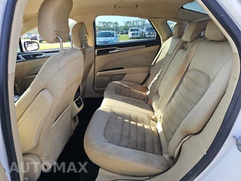 2014 Ford Fusion SE - miniatura 13