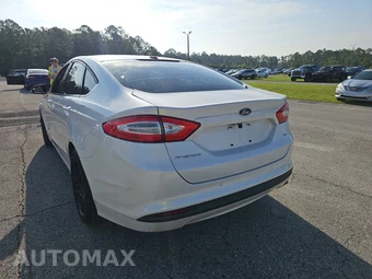 2014 Ford Fusion SE - miniatura 6