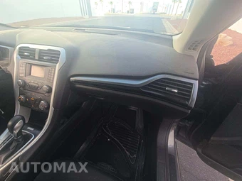 2014 Ford Fusion SE – miniatura 16