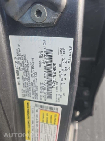2014 Ford Fusion SE – miniatura 2