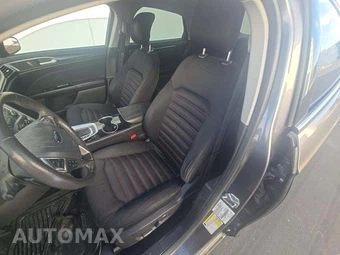2014 Ford Fusion SE – miniatura 3