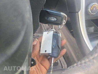 2014 Ford Fusion SE – miniatura 5