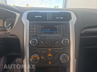 2014 Ford Fusion SE – miniatura 7