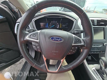 2014 Ford Fusion SE – miniatura 10
