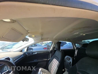 2014 Ford Fusion SE - miniatura 19