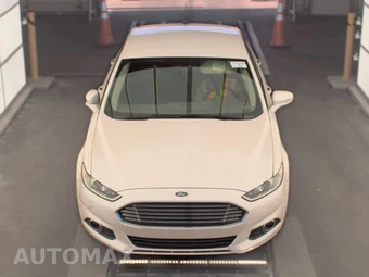 2014 Ford Fusion SE - miniatura 2