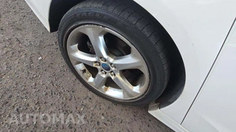 2014 Ford Fusion SE - miniatura 24
