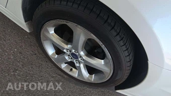 2014 Ford Fusion SE - miniatura 29