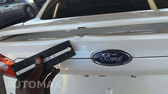 2014 Ford Fusion SE - miniatura 33