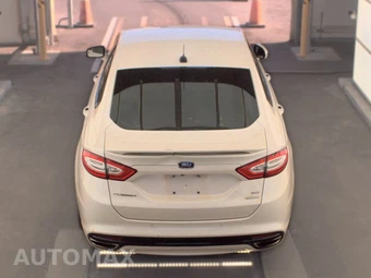 2014 Ford Fusion SE - miniatura 5
