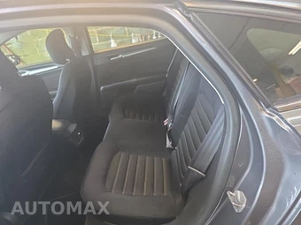 2014 Ford Fusion SE - miniatura 10