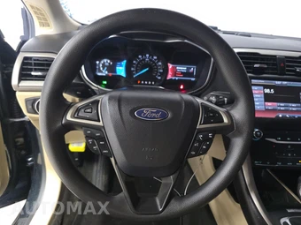 2014 Ford Fusion SE – miniatura 10
