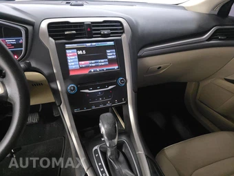 2014 Ford Fusion SE – miniatura 11