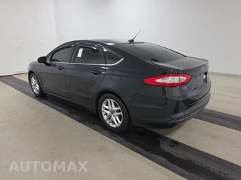 2014 Ford Fusion SE – miniatura 6