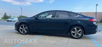 2014 Ford Fusion SE - miniatura 2
