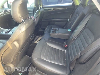 2014 Ford Fusion SE – miniatura 13