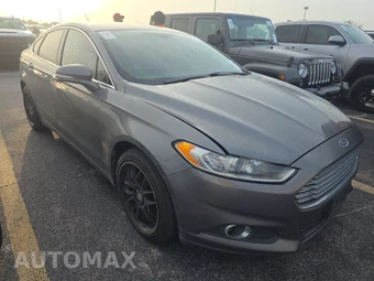 2014 Ford Fusion SE – miniatura 3