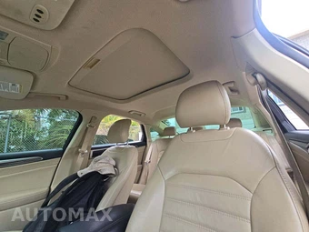 2014 Ford Fusion SE – miniatura 11