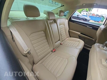 2014 Ford Fusion SE – miniatura 16