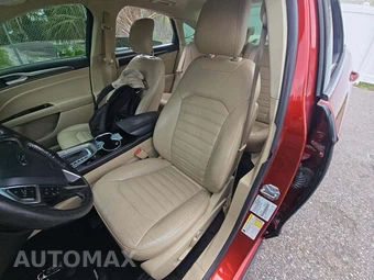 2014 Ford Fusion SE – miniatura 6