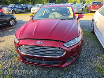 2014 Ford Fusion SE - miniatura 2