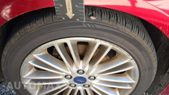 2014 Ford Fusion SE - miniatura 22