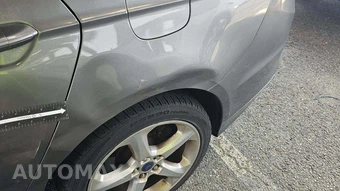 2014 Ford Fusion SE – miniatura 20
