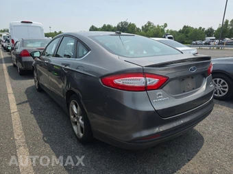 2014 Ford Fusion SE – miniatura 6