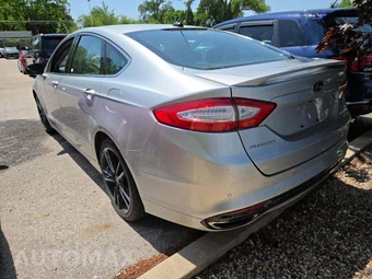 2014 Ford Fusion Titanium - miniatura 2