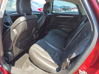 2014 Ford Fusion Titanium – miniatura 13