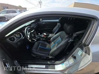 2014 Ford Mustang GT Coupe - miniatura 6
