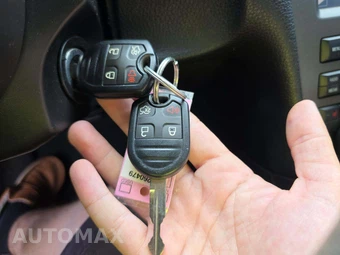 2014 Ford Mustang GT Coupe - miniatura 8