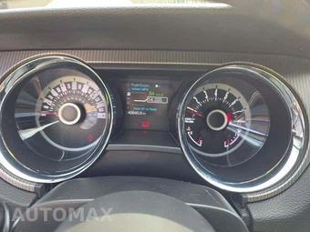 2014 Ford Mustang GT Coupe - miniatura 9