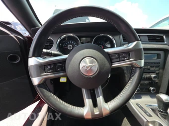 2014 Ford Mustang GT Coupe - miniatura 10