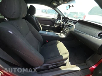 2014 Ford Mustang GT Coupe - miniatura 8