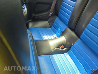 2014 Ford Mustang GT Coupe - miniatura 10