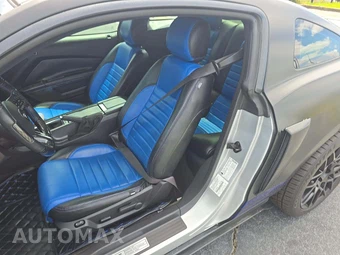2014 Ford Mustang GT Coupe - miniatura 3