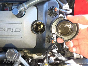 2014 Ford Mustang GT Coupe - miniatura 24