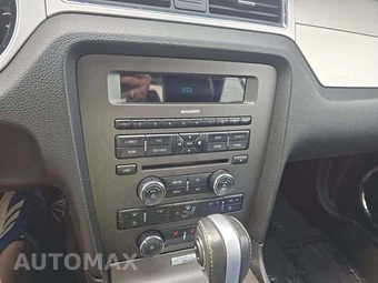 2014 Ford Mustang GT Premium Convertible - miniatura 10