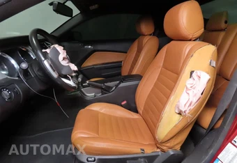 2014 Ford Mustang GT Premium Coupe - miniatura 9