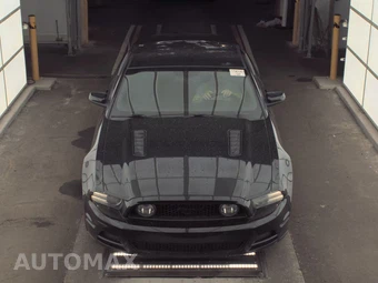 2014 Ford Mustang GT Premium Coupe - miniatura 2