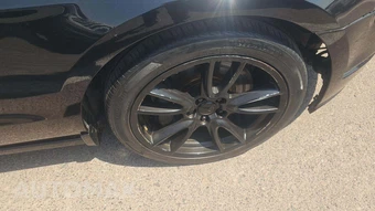 2014 Ford Mustang GT Premium Coupe - miniatura 42