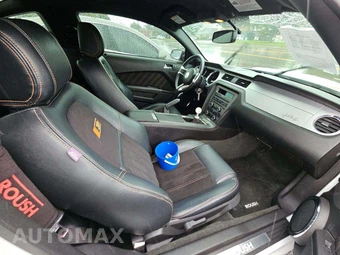 2014 Ford Mustang GT Premium Coupe – miniatura 17