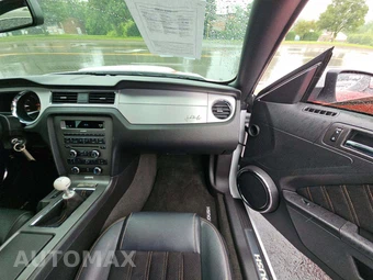 2014 Ford Mustang GT Premium Coupe – miniatura 18