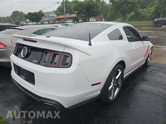 2014 Ford Mustang GT Premium Coupe – miniatura 3