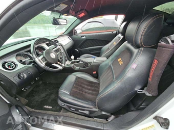 2014 Ford Mustang GT Premium Coupe – miniatura 6