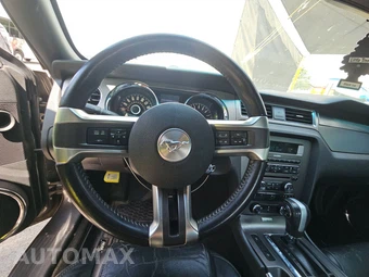 2014 Ford Mustang GT Premium Coupe - miniatura 10