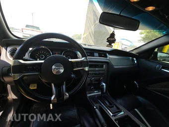 2014 Ford Mustang GT Premium Coupe - miniatura 11