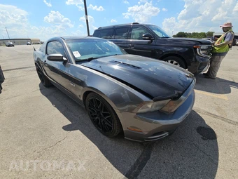 2014 Ford Mustang GT Premium Coupe - miniatura 3