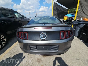 2014 Ford Mustang GT Premium Coupe - miniatura 5